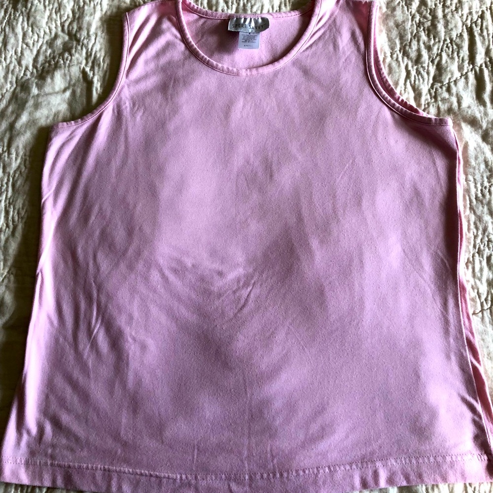 Sleeveless pink top. Size large. layering top.